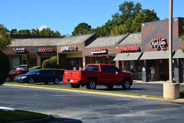 The Village at Pleasant Valley: 10700 N Rodney Parham Rd, Little Rock, AR 72212